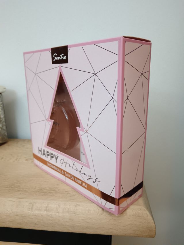 Sentio Happy Holidays: Perfume 50ml + Gel