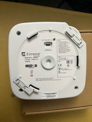 Punto de acceso inalam Extreme Networks:AP305C-WR