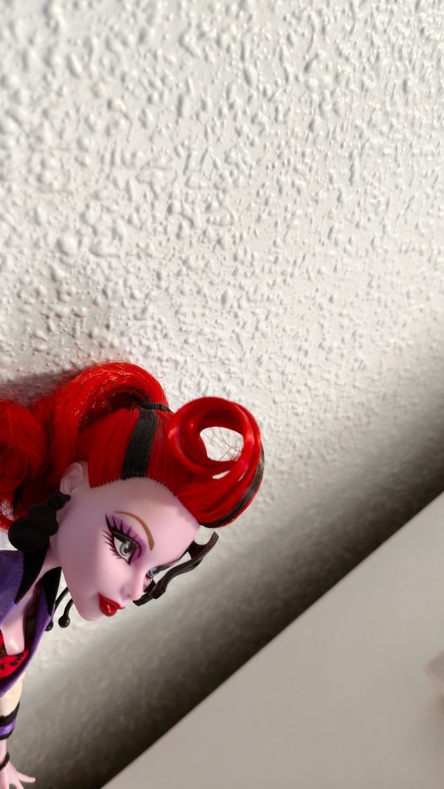Boneca de dia com foto Monster High Operetta