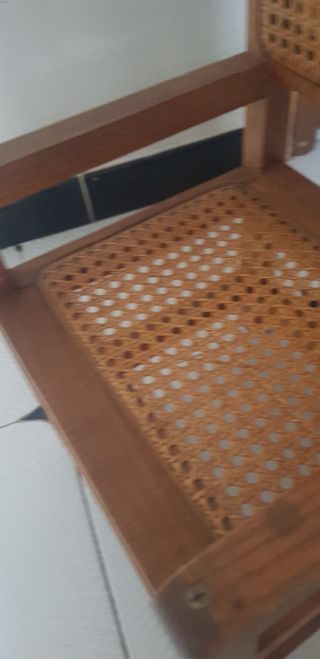 Silla vintage infantil de ratan