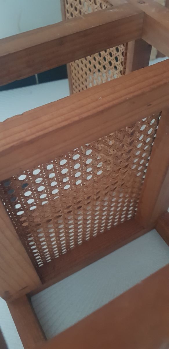 Silla vintage infantil de ratan