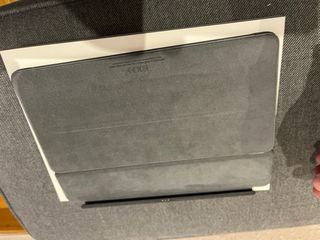 estado nuevo, Teclado Smart iPad Pro 10.5" - Gris