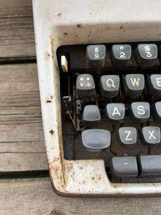 Máquina escribir antigua Olympia