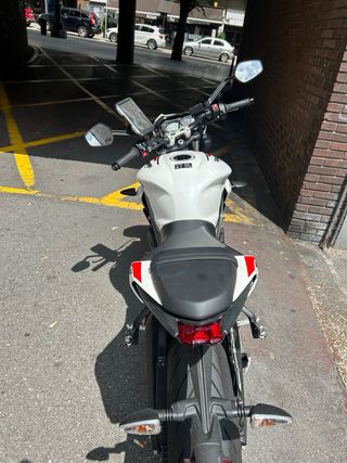 Triumph Street Triple S 660 - 2500km