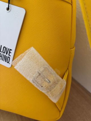 Zaino Love Moschino giallo