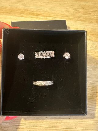 Joyas Agatha: anillo y pendientes