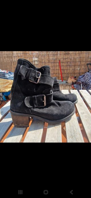 Botines negros de ante, mujer 