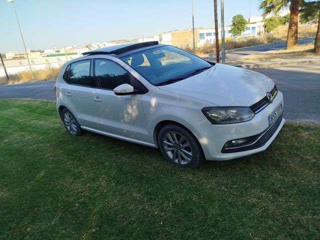 Volkswagen Polo 2014