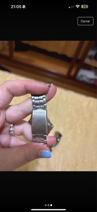 Reloj Pulsar plateado