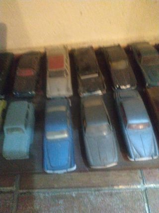 20 macchinine giocattolo Dinky & Corci, anni '50
