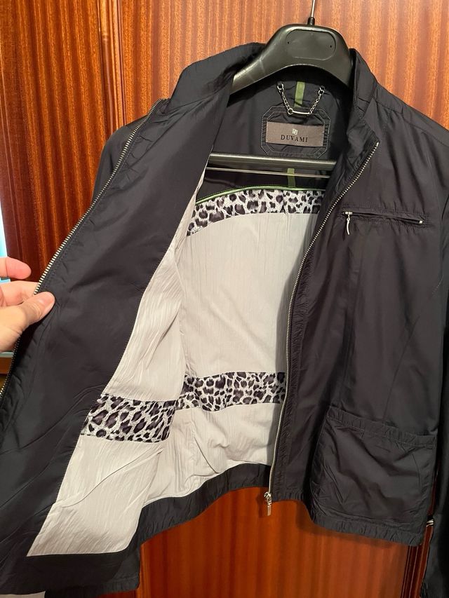 Chaqueta azul marino DUVAMI talla M