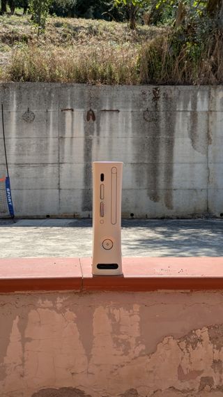 Xbox 360 bianca - Console, giochi e cavi originale
