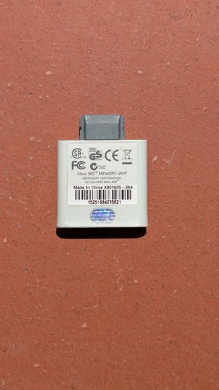 Xbox 360 bianca - Console, giochi e cavi originale