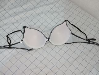 Bikini negro y blanco - top