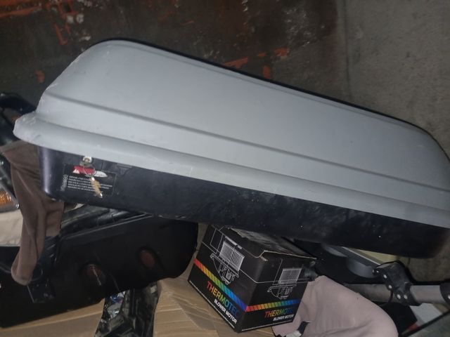 Maleta portaequipajes coche