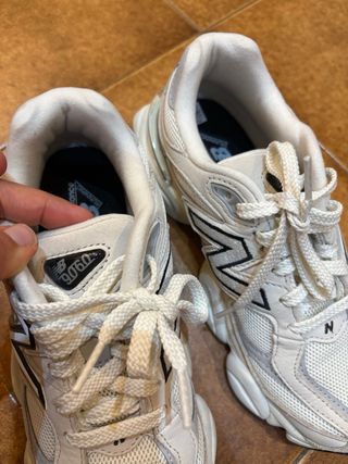Zapatillas New Balance 9060 Beige