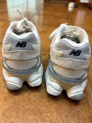 Zapatillas New Balance 9060 Beige