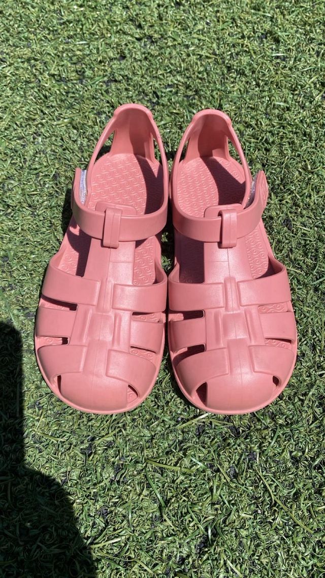 Sandalias respetuosas Igor niña rosa palo talla 27