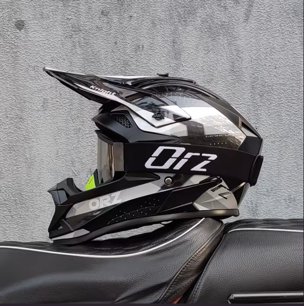 Casco Motocross ORZ Off-Road y Enduro.