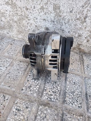 Alternador 1.6 HDI usado