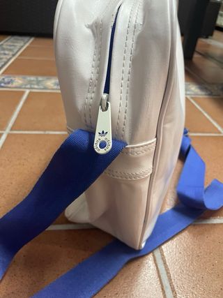 Bandolera Adidas vintage 
