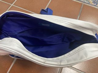 Bandolera Adidas vintage 
