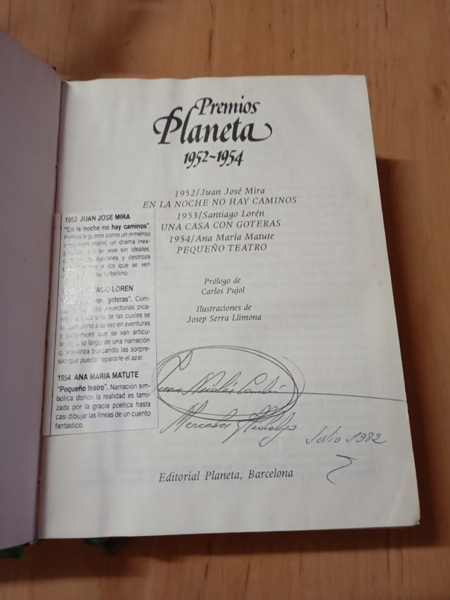 Lote de tres libros con firma del autor