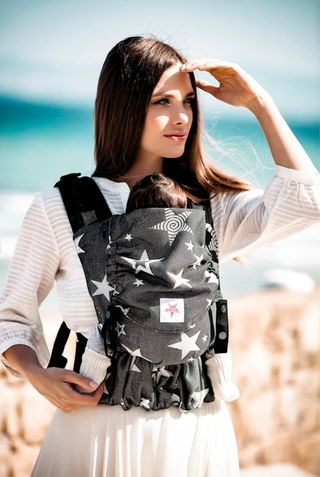 Mochila portabebés kokadi flip estrellas