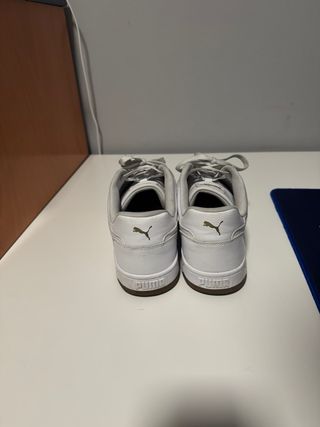 Zapatillas Puma blancas