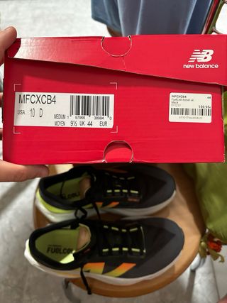 Zapatillas New Balance FuelCell Rebel v4