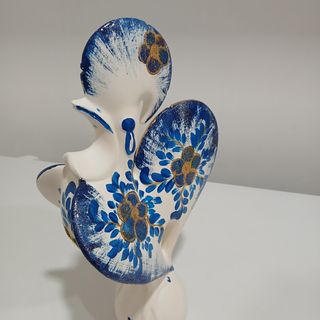 Galo azul pintado à mão