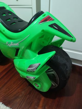 Moto infantil Avigo Spline