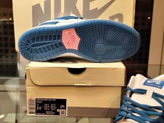 Nike Dunk Low - Talla 40