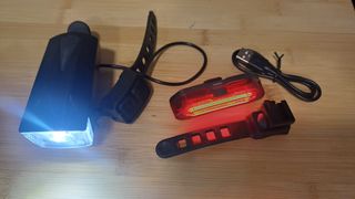 Luz bici Omeril LD320 - delantera y trasera