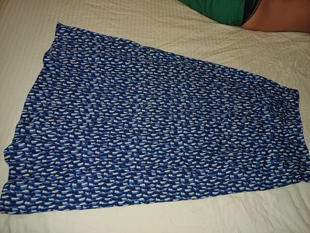 Falda larga azul estampada