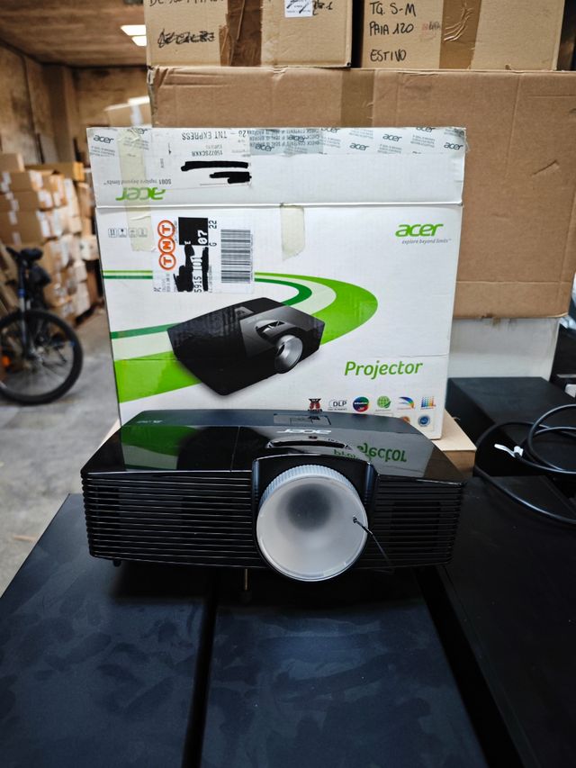 Proiettore Acer X113 DLP