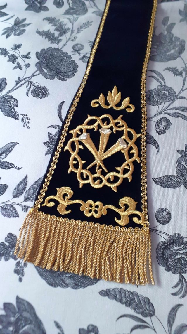 Estola para Virgen de terciopelo negro