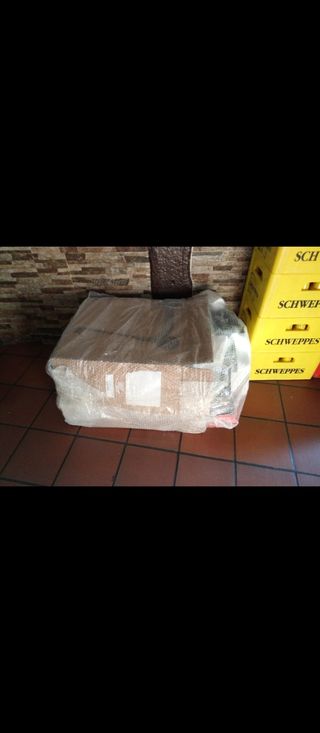 Cafetera Quality Espresso Embellecedor roto. 