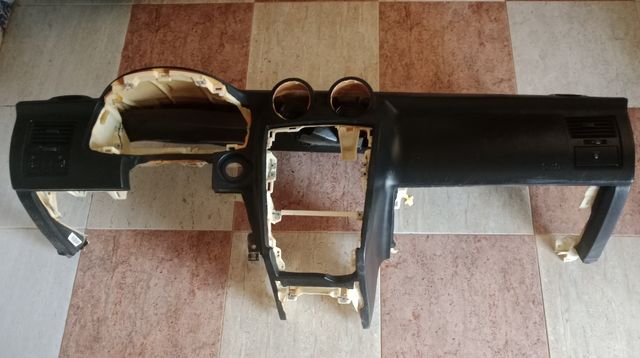 Salpicadero Hyundai completo