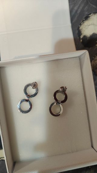 Pendientes Guess Plata