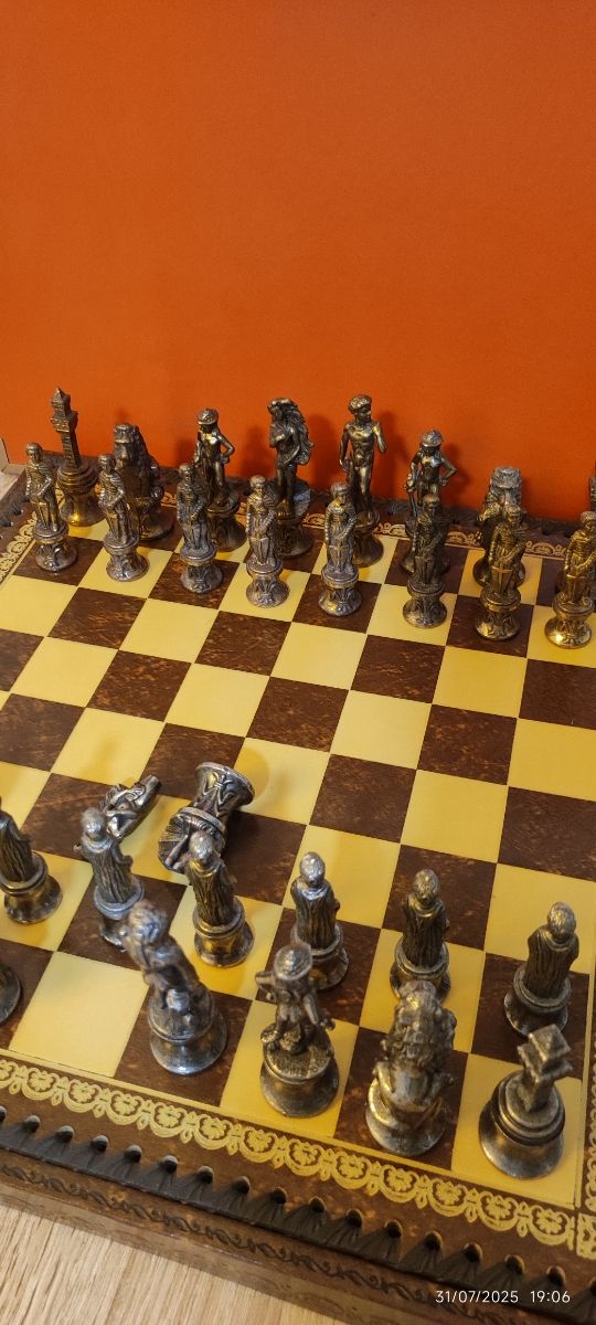 Ajedrez Florentino  (La reina blanca esta partida)