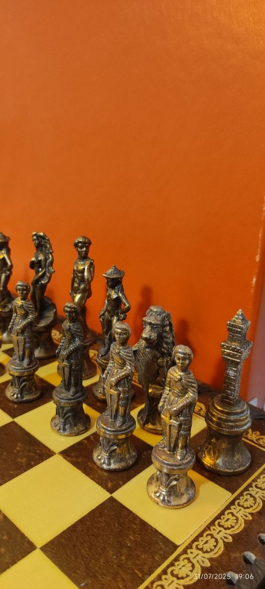 Ajedrez Florentino  (La reina blanca esta partida)