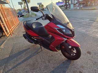 Kymco Super Dink 350 roja