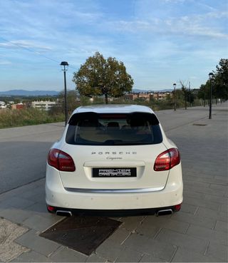 Porsche Cayenne 2012
