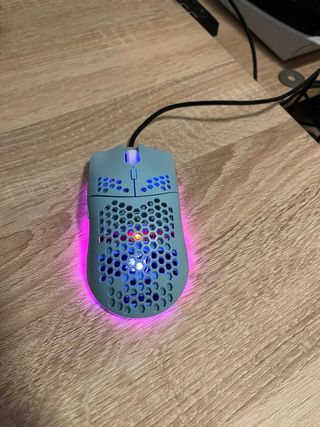 Soporte teclado RGB + teclado