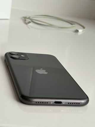 iPhone 11