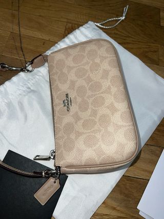 Bolso Coach Nolita Beige
