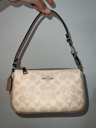 Bolso Coach Nolita Beige
