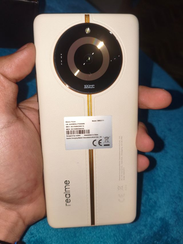 Realme 11 Pro 5G - Amarillo Dorado