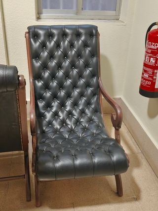 Sillón Chester negro cuero